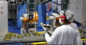 Índice de expectativas do setor industrial volta a cair, informa CNI