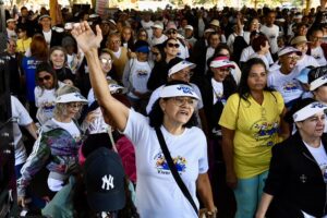 Iniciativas de cultura, lazer, convivência e promoção da saúde beneficiarão mais de 9 mil idosos do DF.