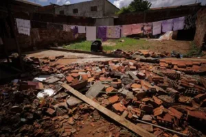 Chuva: sob estado de emergência, Águas Lindas registra imagens do caos