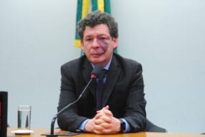 PL Antifacção