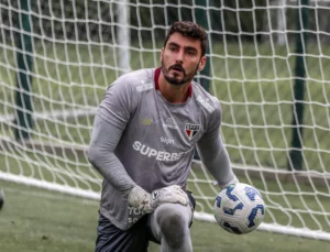 Rafael mira vitória no Majestoso para manter São Paulo na briga pela Libertadores