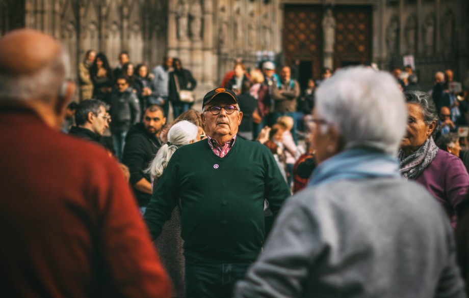 Correio de Santa Maria - Envelhecimento, benefício social e saúde reduzem a força de trabalho e limitam PIB