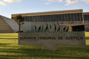 A movimentação nos bastidores da investigação contra ministro suspeito de vender sentenças