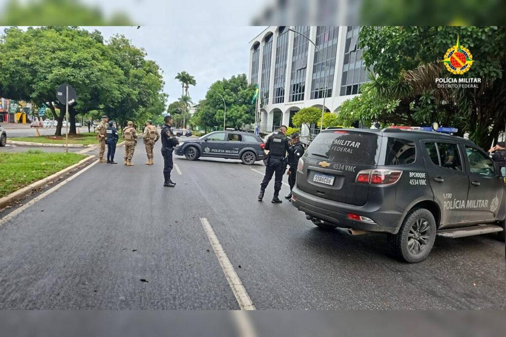 Suspeita de bomba em Ministério: PMDF avalia mala abandonada