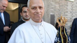 Papa Leão XIV se pronuncia sobre poligamia em documento