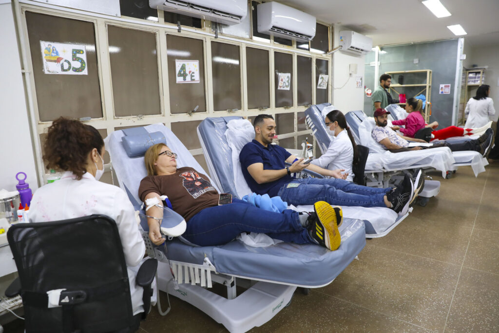 Na Semana Nacional do Doador de Sangue, Hemocentro faz campanha para atrair mais doadores