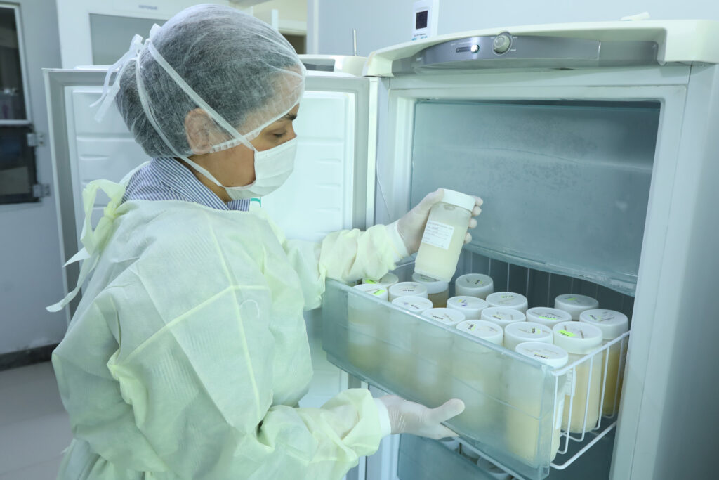 Mês da prematuridade lança alerta sobre importância do leite materno