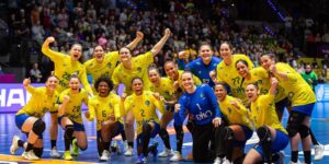 Brasil domina Cuba na estreia do Mundial de Handebol Feminino