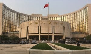 BC da China reforça apoio para reduzir riscos da dívida de plataformas de financiamento