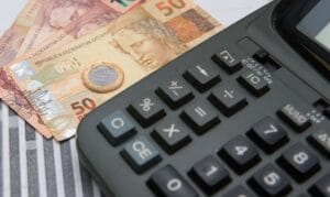 Mercado reduz previsão de inflação para 4,32% em 2025