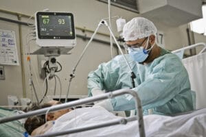 Lesões por pressão afetam pacientes e desafiam cuidadores