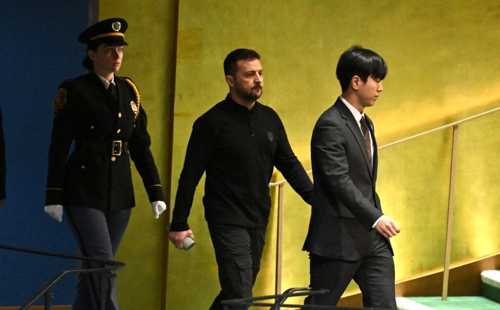 Zelenski: trabalhamos com os EUA em um ‘roteiro de prosperidade’ para a Ucrânia