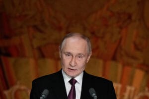 Rússia publica vídeo de drone derrubado em suposto ataque contra casa de Putin