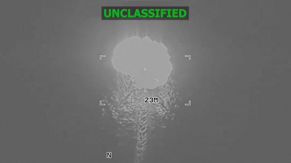 EUA anuncia 4 mortos em novo ataque contra suposta lancha do tráfico no Pacífico