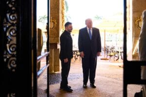 EUA ofereceu garantias de segurança ‘sólidas’ por 15 anos mas Kiev deseja mais, afirma Zelensky