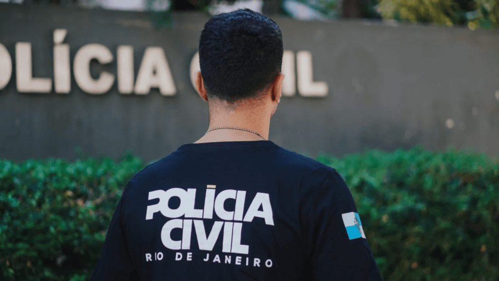 Operação mira grupo que ‘apagava’ mandados de prisão para criminosos do CV