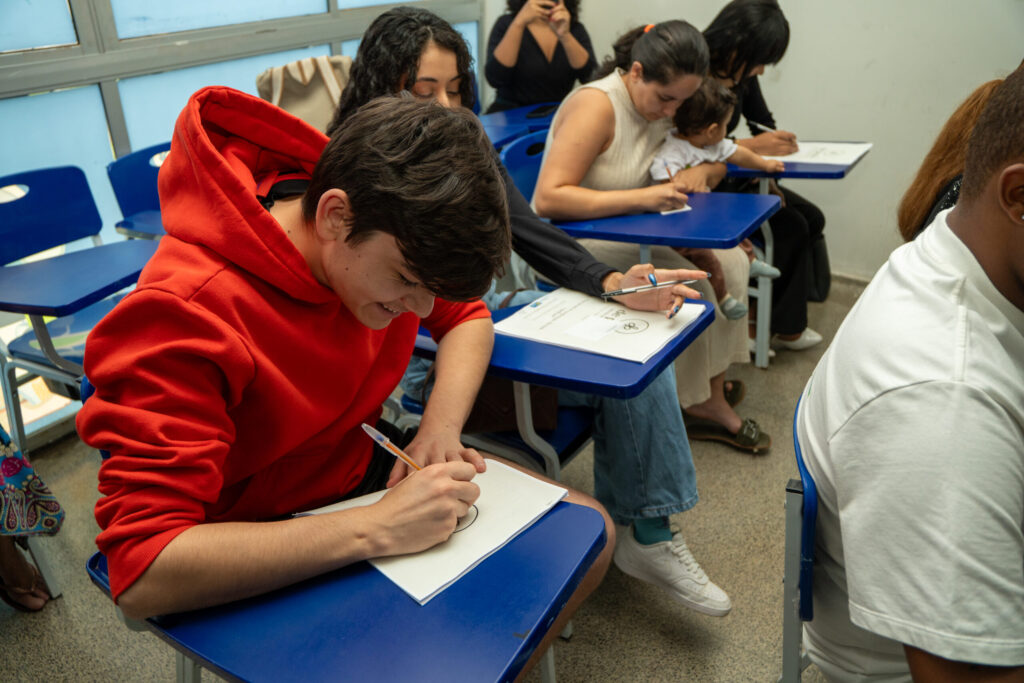 Projeto capacita 60 empreendedores do DF em atendimento online e práticas digitais