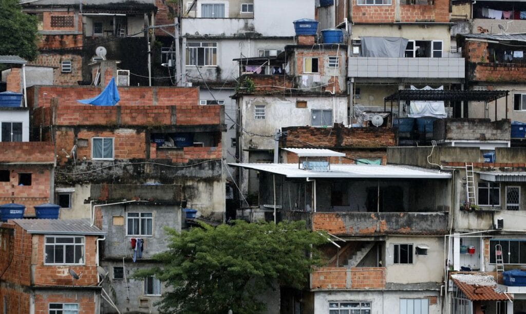 Universidades vão engajar favelas em estudo sobre crise climática