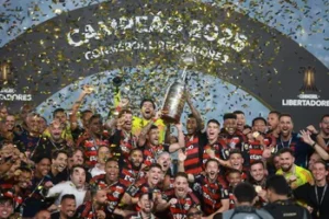 Flamengo é o atual campeão de torneios importantes na América e Brasil