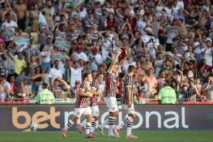 Fluminense bate Bahia e garante vaga na fase de grupos da Libertadores