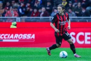 Luka Modric atuando pelo Milan no Campeonato Italiano