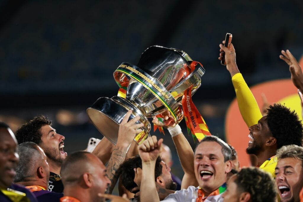 Com o tetra, Corinthians conquista a Copa do Brasil após 16 anos