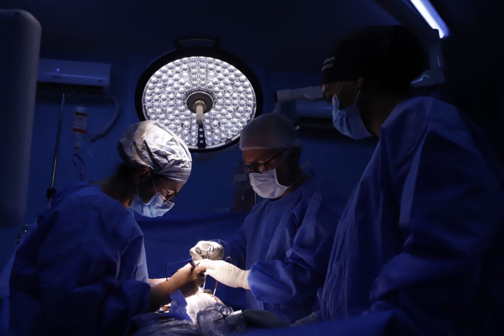 Nomeação de médicos reforça rede de saúde