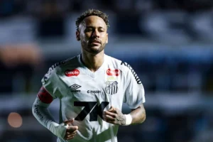 Com Neymar, Santos está escalado para jogo contra o Juventude; veja