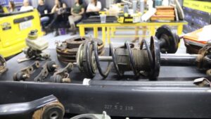 Mulheres podem se inscrever para curso de mecânica no Detran-DF