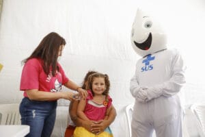 Meningite: alerta sobre vacinação no país