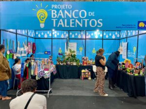 Projeto Banco de Talentos participa da Feira da Mulher Empreendedora em shopping de Brasília.
