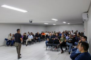 Servidores homens participam de capacitação contra a violência de gênero