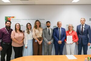 Educação pública do DF e Ministério Público assinam acordo para aplicação de recursos do Pdaf