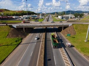 Condições de rodovias brasileiras melhoram, diz pesquisa; das 10 mais bem avaliadas, 7 estão em SP