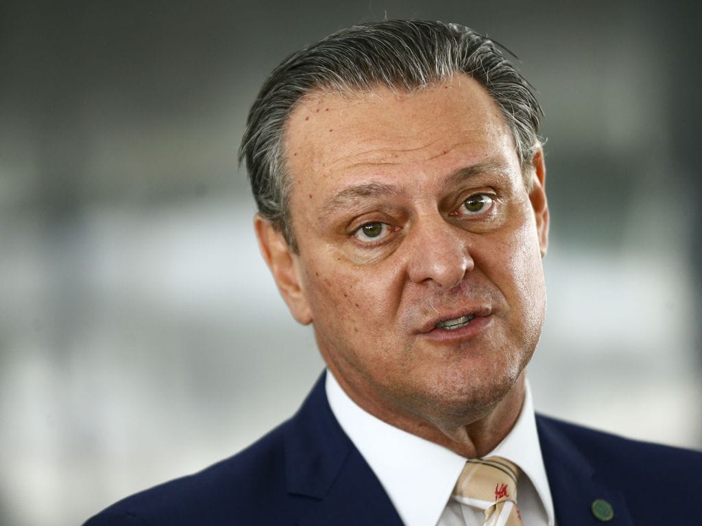 Presidente da CPMI do INSS pede prorrogação dos trabalhos por 2 meses e celebra operação da PF