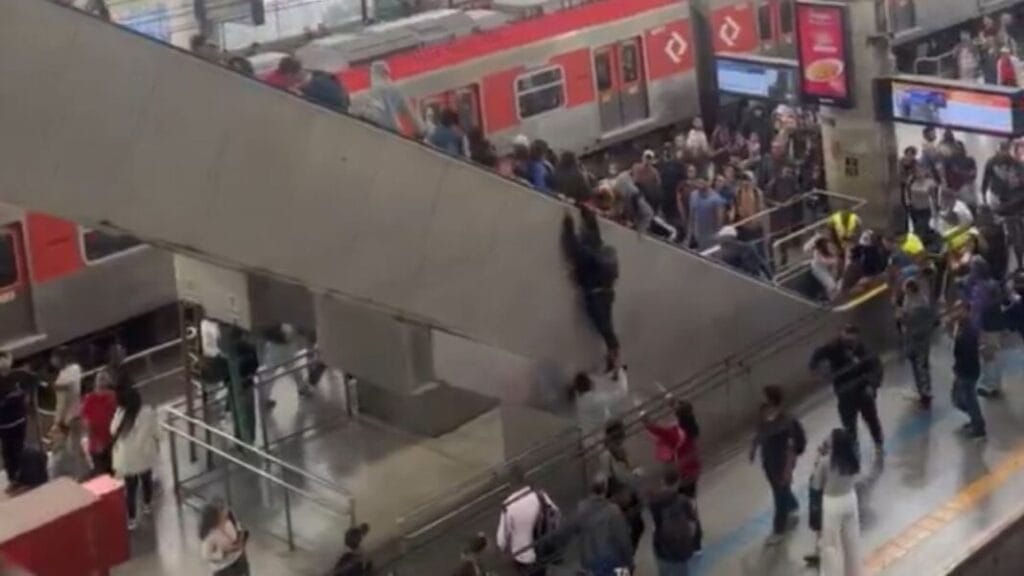 Acidente em escada rolante deixa 13 feridos na estação Brás da CPTM