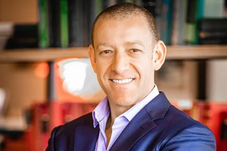 Como a IA Revoluciona o Crescimento de Pequenas Empresas