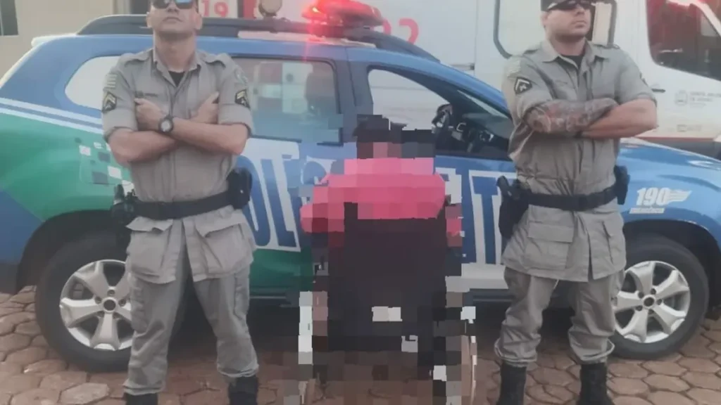 Cadeirante é preso por tráfico após apreensão de drogas em Castelândia