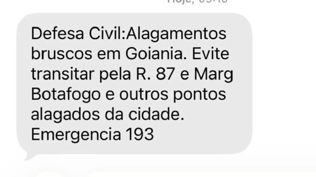 Defesa Civil emite alerta sobre alagamentos na Rua 87 e Marginal Botafogo em Goiânia