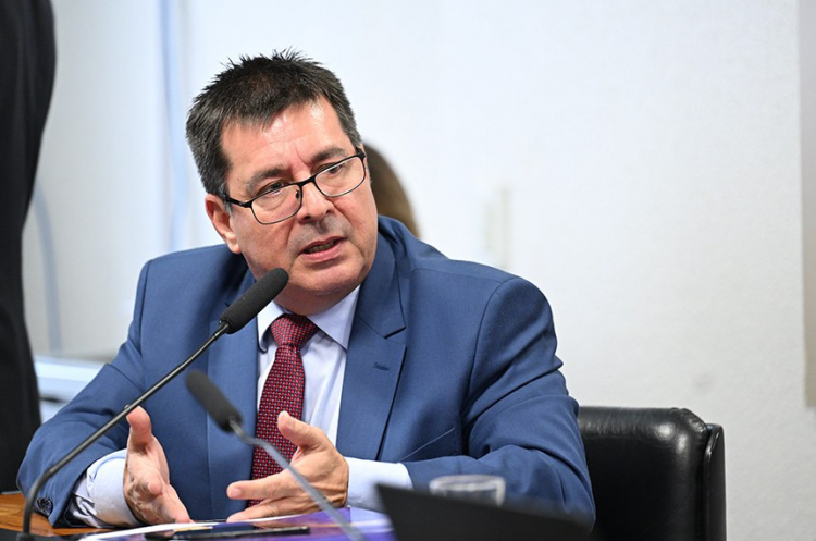 Diretor da PF defende integração e 'diagnóstico aprofundado' sobre segurança pública