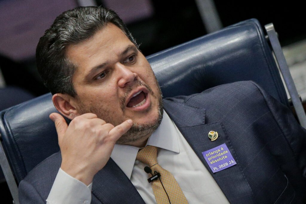 Empresário ligado ao PCC, Beto Louco, teria dado Mounjaro a Alcolumbre em 2024