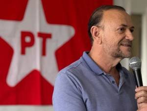 Edinho Silva: PT foca no governo, não em adversários