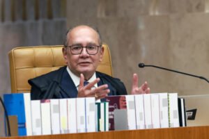Gilmar Mendes afirma que trecho da Lei de Impeachment “caducou”
