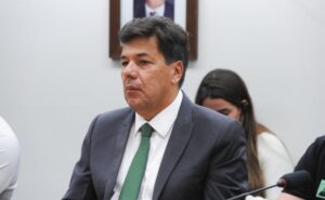 PEC da Segurança: Votação adiada após pedido de vista