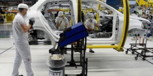 CCJ do Senado aprova fim da escala 6x1 e prevê jornada de 36h semanais