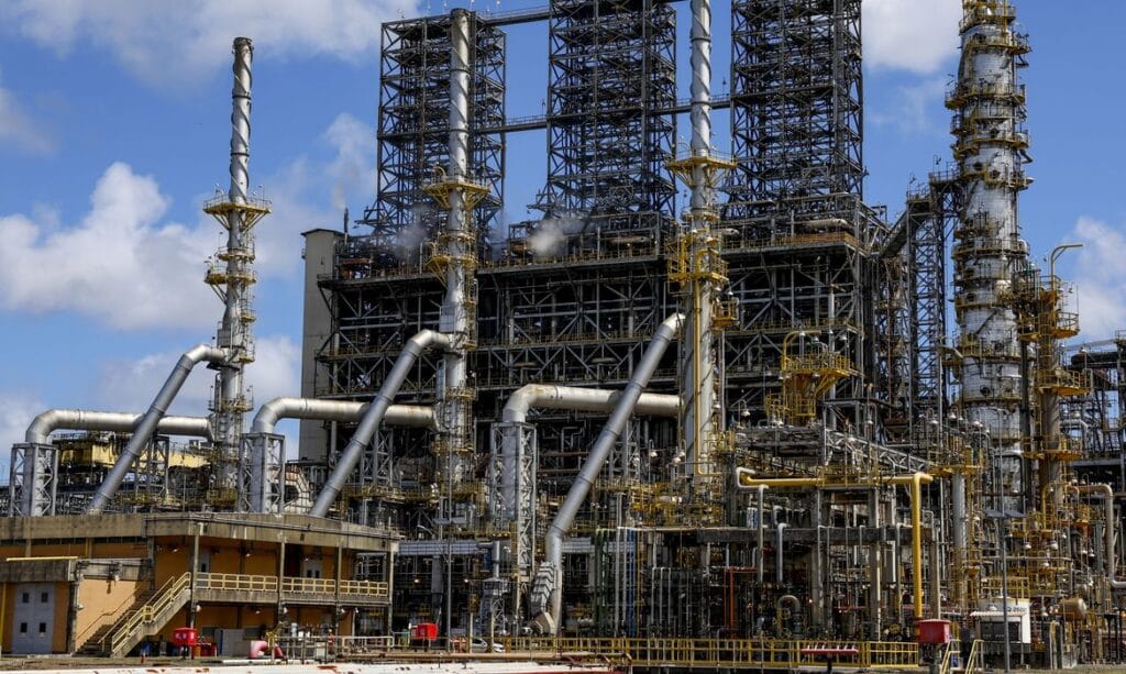 CNI projeta crescimento de 1,8% do PIB em 2026