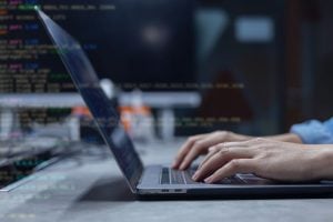 Google Oferece Plataforma Gratuita para Impulsionar Carreira em IA e Tecnologia