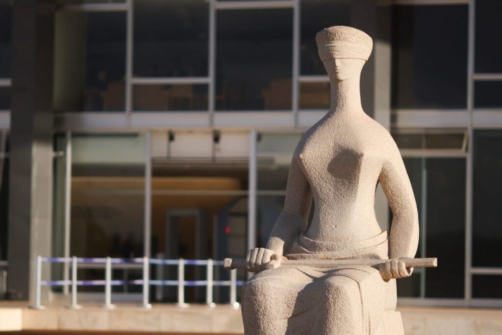 STF homologa acordo sobre desestatização da Eletrobras