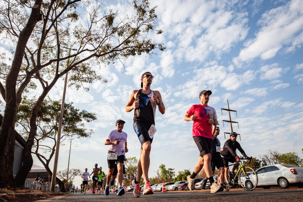 Eventos esportivos e carreata alteram o trânsito no DF neste domingo