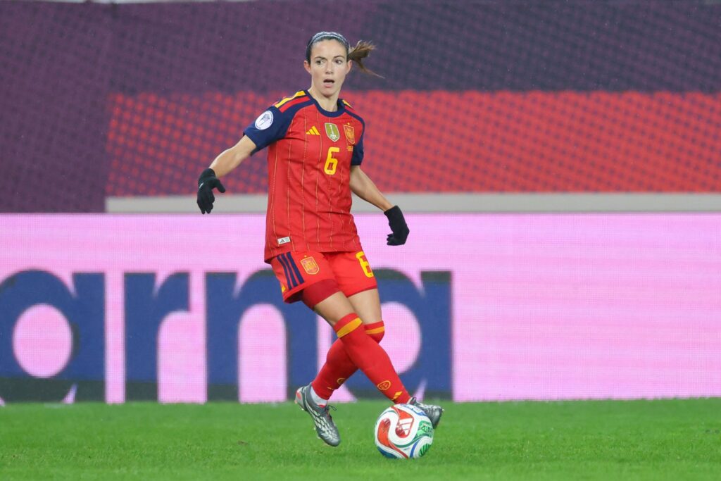 Aitana Bonmatí, eleita melhor do mundo, está fora da Nations League por fratura